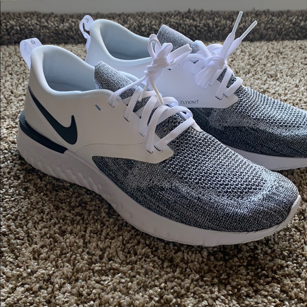 Nike Running shoes BRAND NEW size 10 men’s